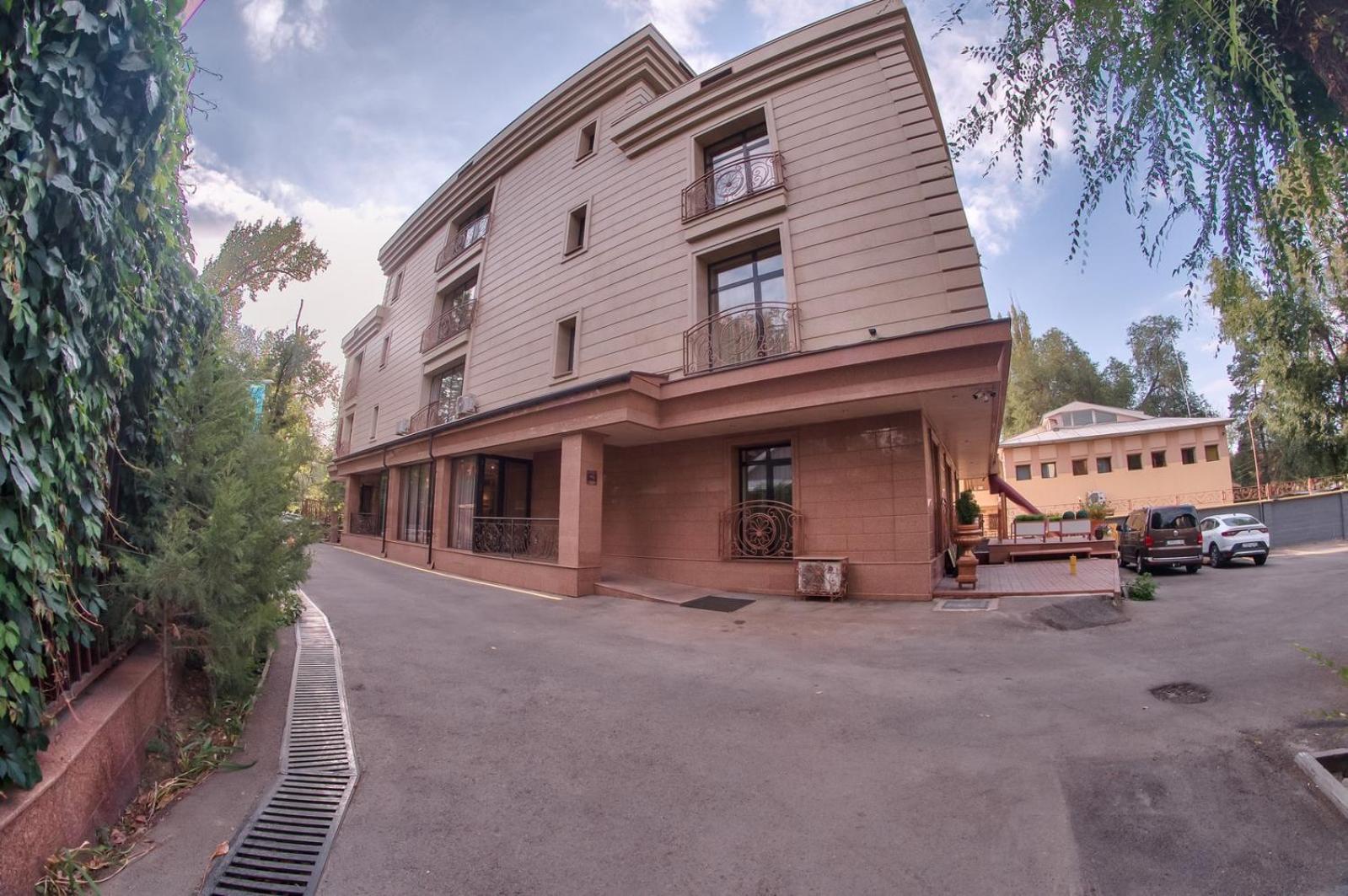 City Stay Апарт-Отель Алматы Exterior photo