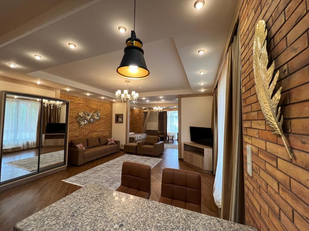 City Stay Апарт-Отель Алматы Exterior photo
